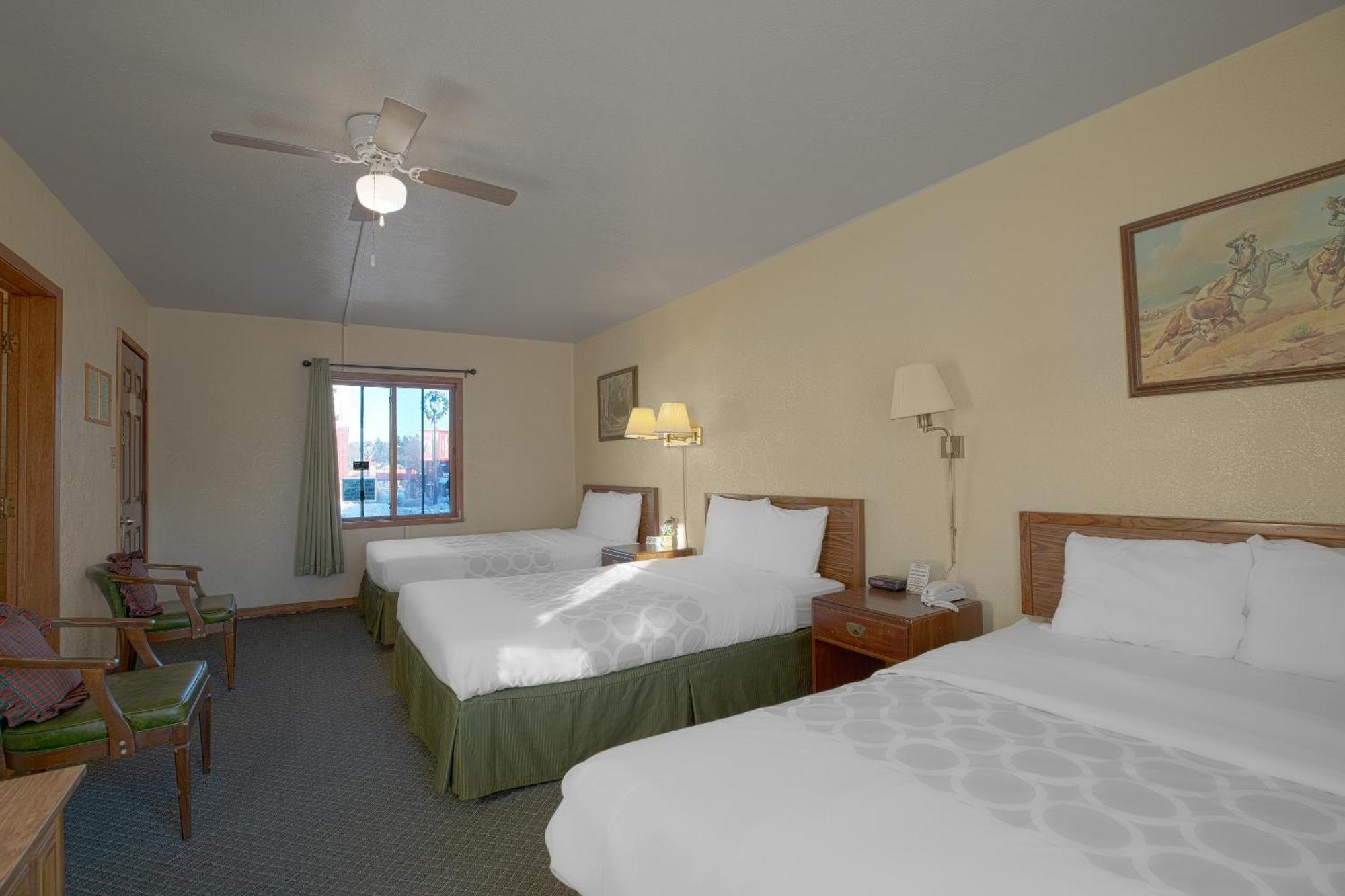 Love Hotels Silver Street By Oyo At Hurley Wi Ngoại thất bức ảnh